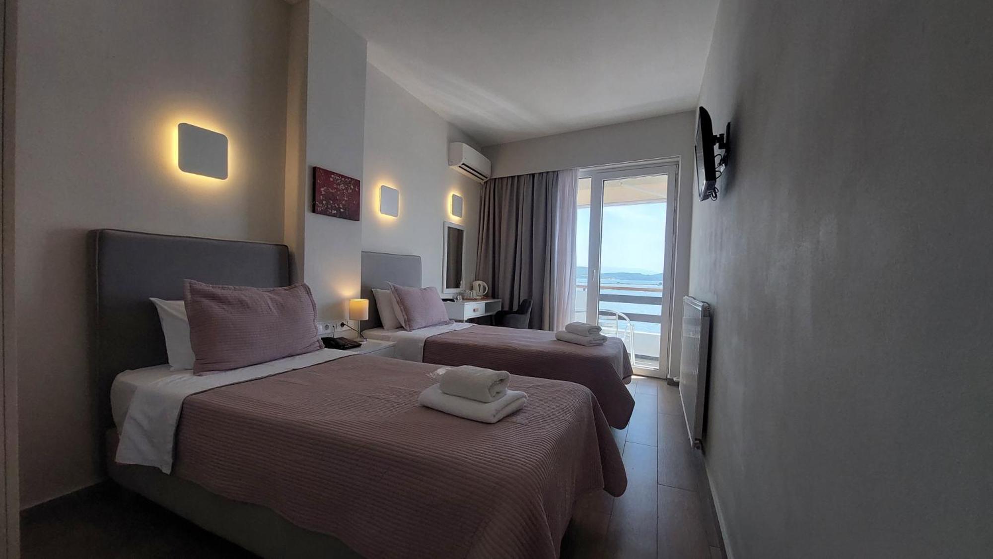 Hotel Avra 普雷韦扎 外观 照片